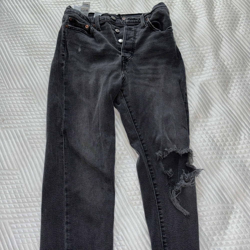Levi's gray jeans
